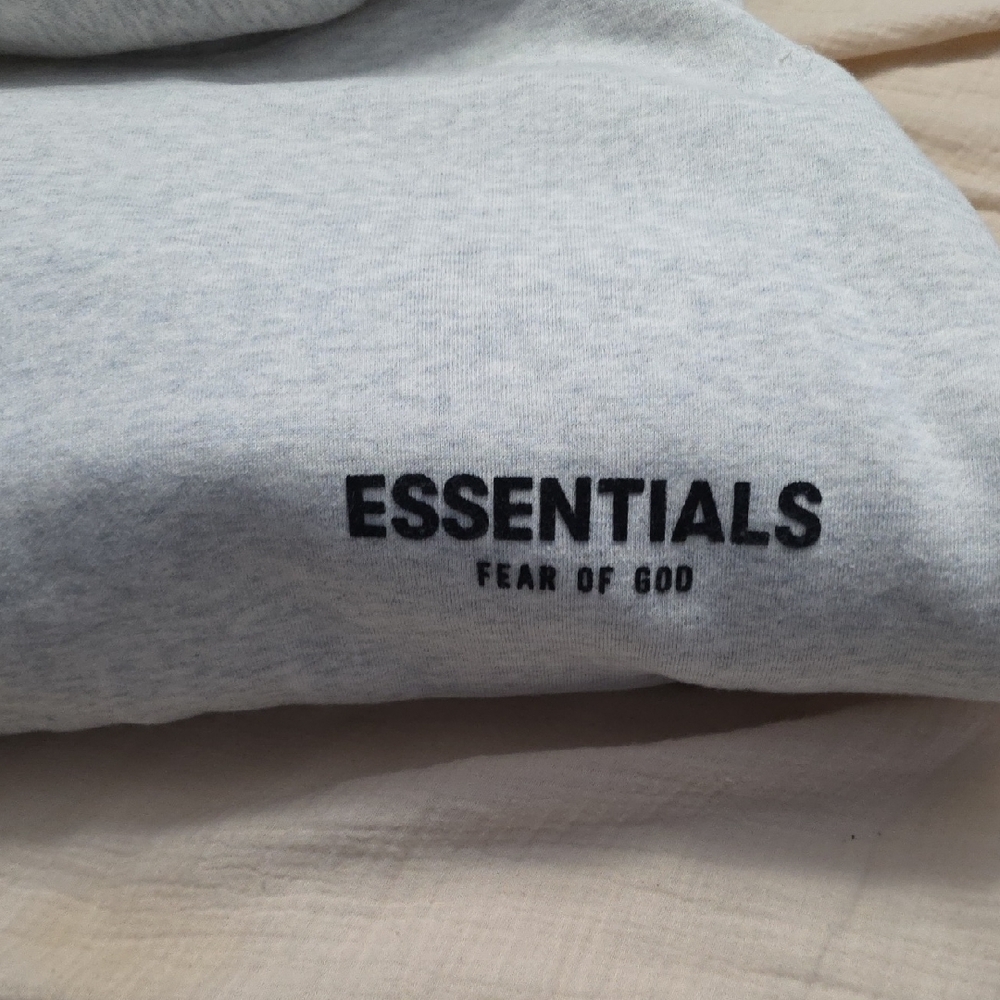 Essentials Light Gray Pullover NWT - image 4